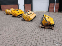 Mähausleger mit Schlegelmäher McConnel Klepelmaaier klepelbak