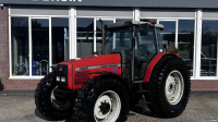Schlepper / Traktor Massey Ferguson 4260-4