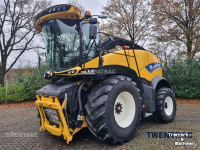 Feldhäcksler New Holland FR 550