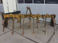 Grubber Rumptstad 275/11 vastetandcultivator vaste tand cultivator woelpoot woeler