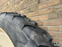 Räder, Reifen, Felgen & Distanzringe Alliance 270/95R54