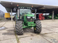 Schlepper / Traktor John Deere 6125R Tractor