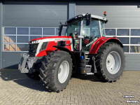 Schlepper / Traktor Massey Ferguson 6s.135 Dyna6 Efficient