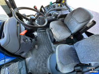 Schlepper / Traktor New Holland TSA100