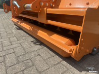 Schlegelmulchgeräte Falc Frontklepelmaaier Unika 2300