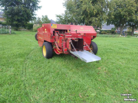 Pressen New Holland Hayliner 377