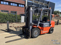Gabelstapler  Mangust CPCD35 HEFTRUCK