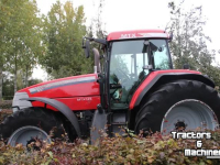Schlepper / Traktor McCormick 175