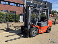 Gabelstapler  Mangust CPCD35 HEFTRUCK