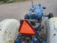 Schlepper / Traktor Fordson Dexta