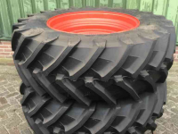 Räder, Reifen, Felgen & Distanzringe Trelleborg 540/65R34 velg 18x34