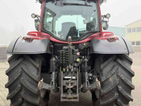 Schlepper / Traktor Valtra N174