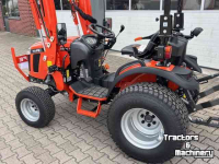 Schlepper / Traktor TAFE 6028 H VOORLADER HST