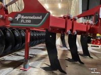 Tiefenlockerer Kverneland FL 350  V Woeler met press wals