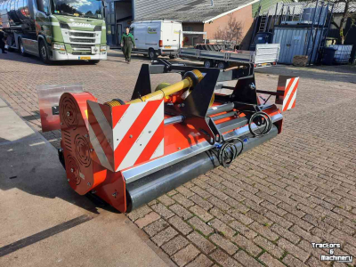 Schlegelmulchgeräte Kverneland FRD 280