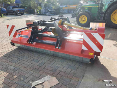 Schlegelmulchgeräte Kverneland FRD 280