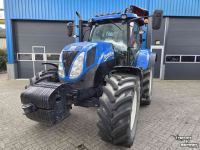 Schlepper / Traktor New Holland T7.200
