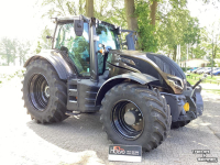 Schlepper / Traktor Valtra T 235 D