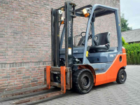 Gabelstapler  Toyota Geneo 15