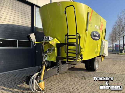 Futtermischwagen Vertikal Storti Dunker T2S240