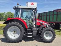 Schlepper / Traktor Massey Ferguson 5S.125