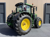 Schlepper / Traktor John Deere 6215R