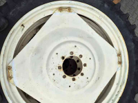 Räder, Reifen, Felgen & Distanzringe Michelin 320/90R54, cultuurwielen veldspuit