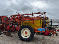 Anbaufeldspritze Douven G 3061 GP4 Spuit