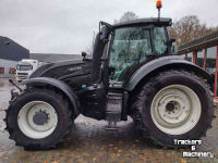 Schlepper / Traktor Valtra T214 Direct