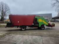 Selbstfahrende Futtermischwagen Strautmann VM 2001 D-SF