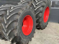 Räder, Reifen, Felgen & Distanzringe Vredestein 800/70R38 & 620/75R30