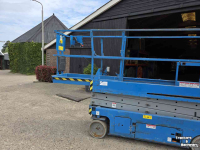 Scherenarbeitsbühnen Genie GS 2032