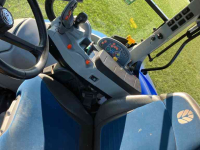 Schlepper / Traktor New Holland T7.225 Autocommand