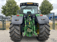 Schlepper / Traktor John Deere 6215R