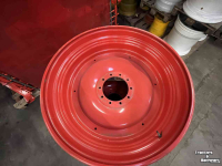 Räder, Reifen, Felgen & Distanzringe  TW20Bx42 | Rood