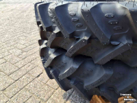 Räder, Reifen, Felgen & Distanzringe BKT 2x BKT 210/95R18