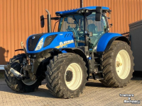 Schlepper / Traktor New Holland T 7.230