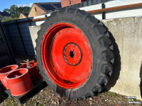 Räder, Reifen, Felgen & Distanzringe Mitas 340 / 85 R 48