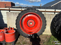 Räder, Reifen, Felgen & Distanzringe Mitas 340 / 85 R 48