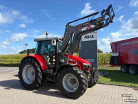 Schlepper / Traktor Massey Ferguson 5712 SL