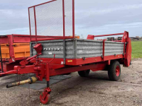 Stalldungstreuer Peecon 5 ton