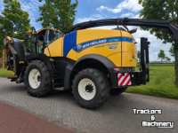 Feldhäcksler New Holland FR780