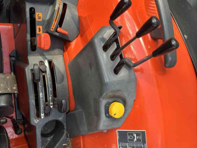 Schlepper / Traktor Kubota M7060 hydraulic shuttle