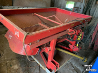 Düngerstreuer Lely Centerliner SE