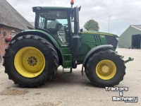 Schlepper / Traktor John Deere 6215R