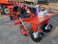 Kartoffellegemaschine  Checchi e Magli F300L Stammenplanter / Carrouselplanter