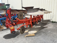Pflüge Kuhn VARI MASTER 121