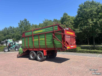 Lade- und Dosierwagen Strautmann Super Vitesse