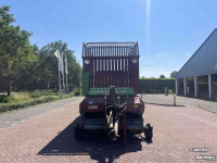 Lade- und Dosierwagen Strautmann Super Vitesse