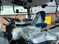 Schlepper / Traktor New Holland T6 180 AC